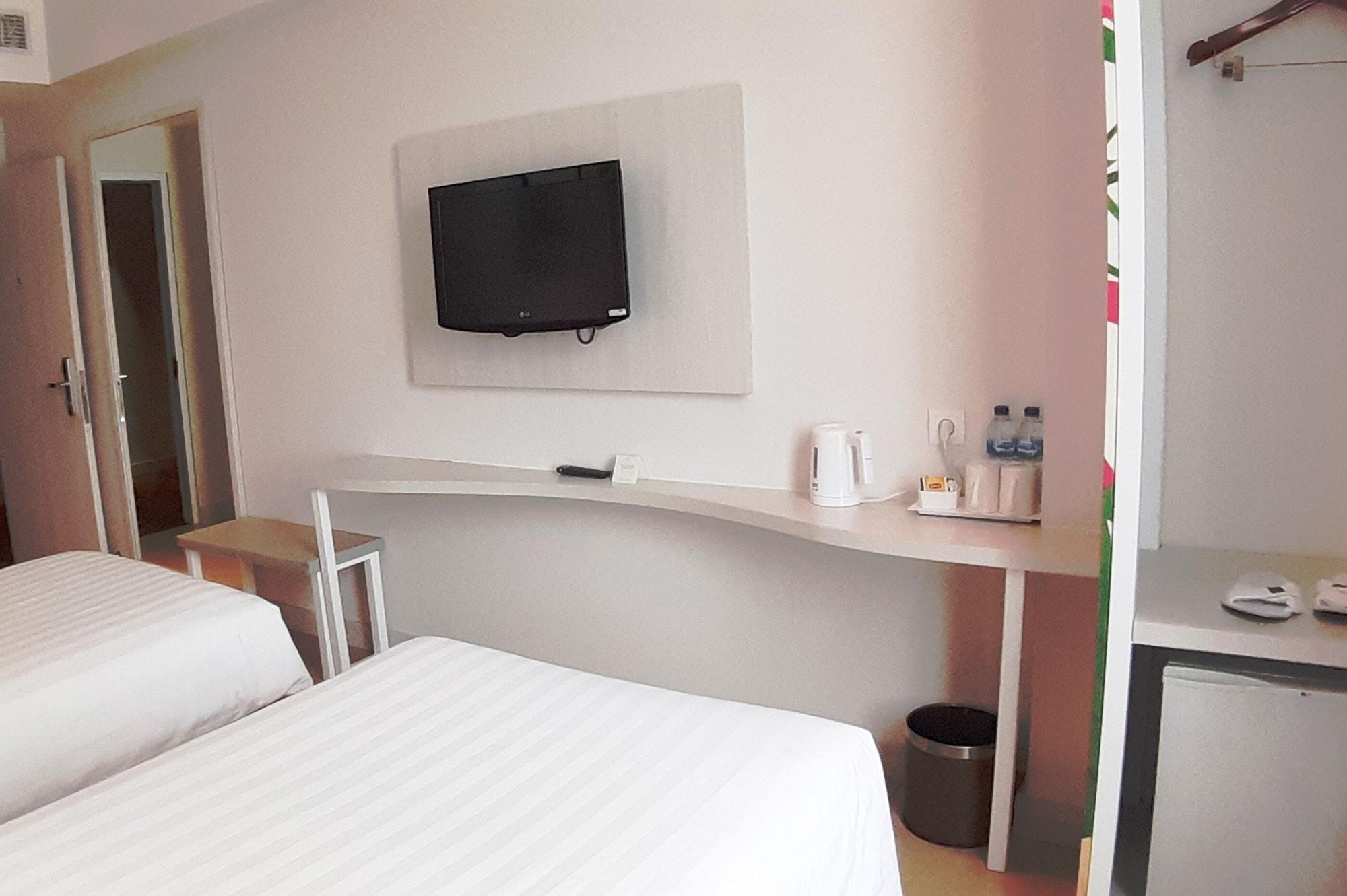 Park Hotel Cawang Jakarta Exterior photo