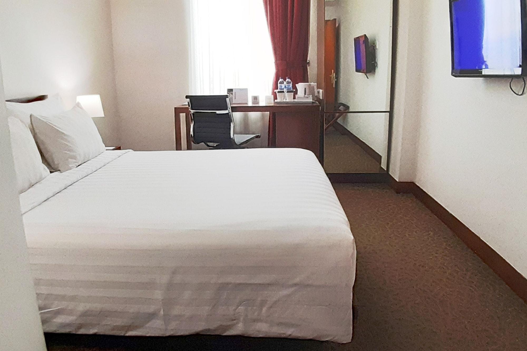 Park Hotel Cawang Jakarta Exterior photo