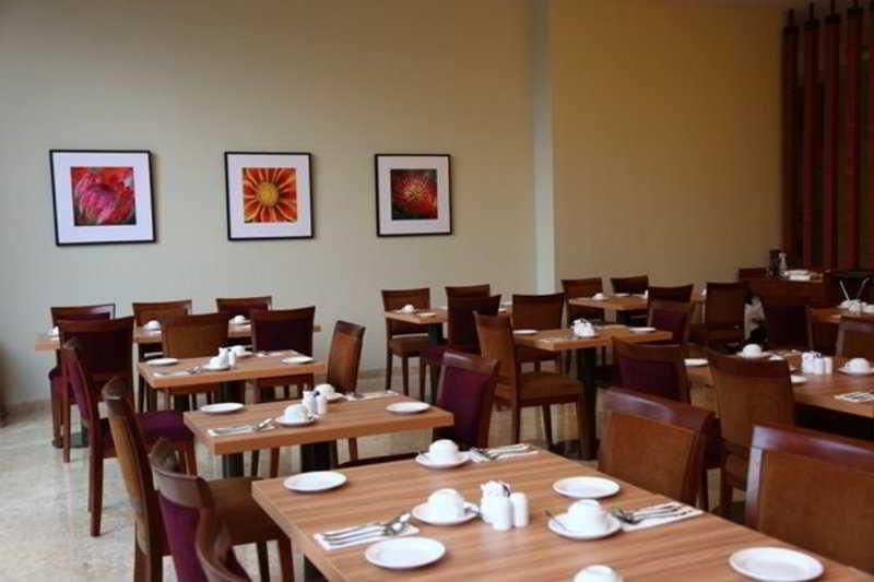 Park Hotel Cawang Jakarta Exterior photo