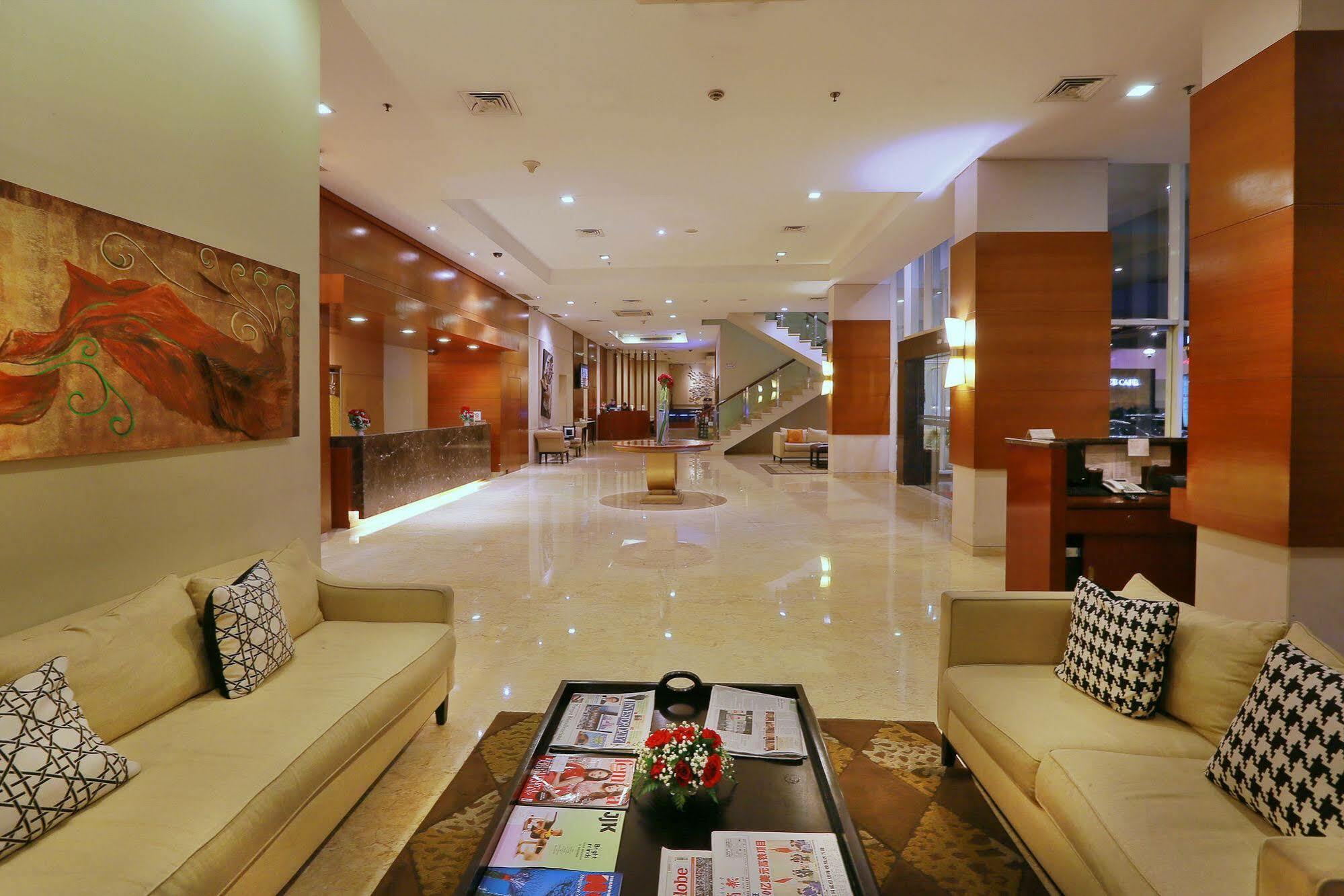 Park Hotel Cawang Jakarta Exterior photo